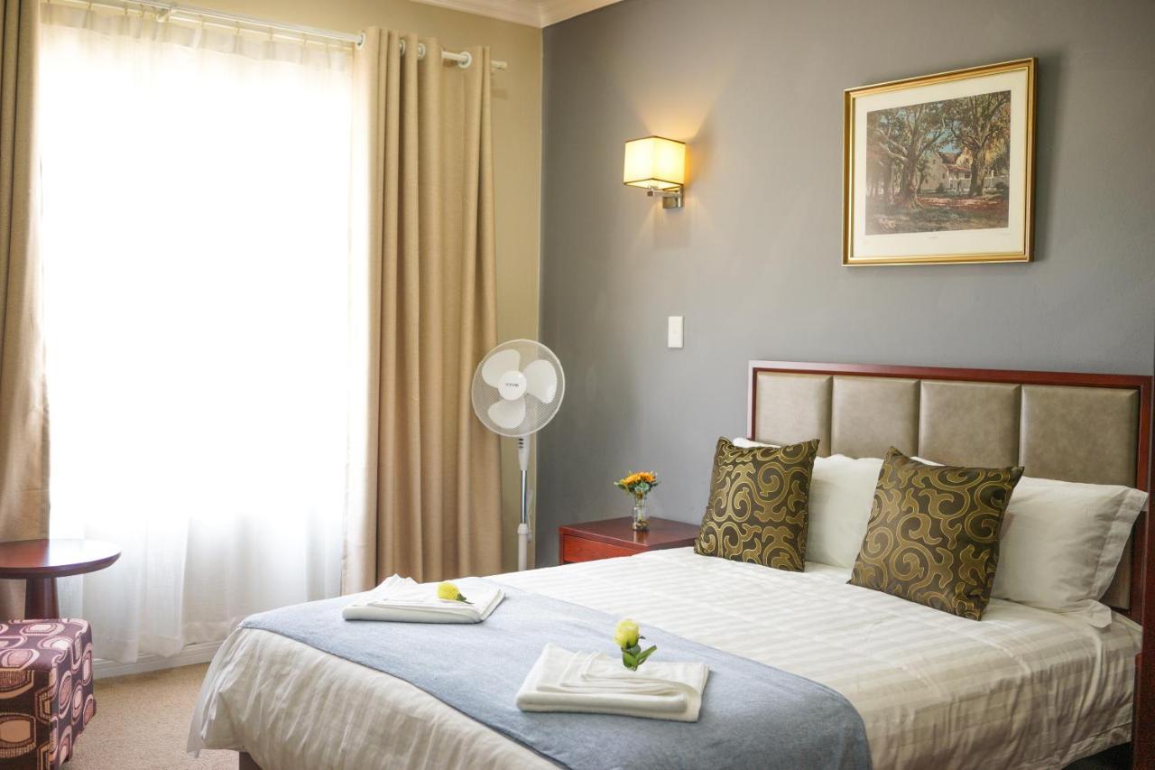 Atlantic Pearl Guest House Rivonia (Adults Only) 约翰内斯堡 外观 照片